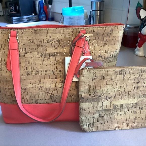 NEW!  Anne Klein, Hot Coral & Cork, Ladies Hand Bag - Picture 12 of 16